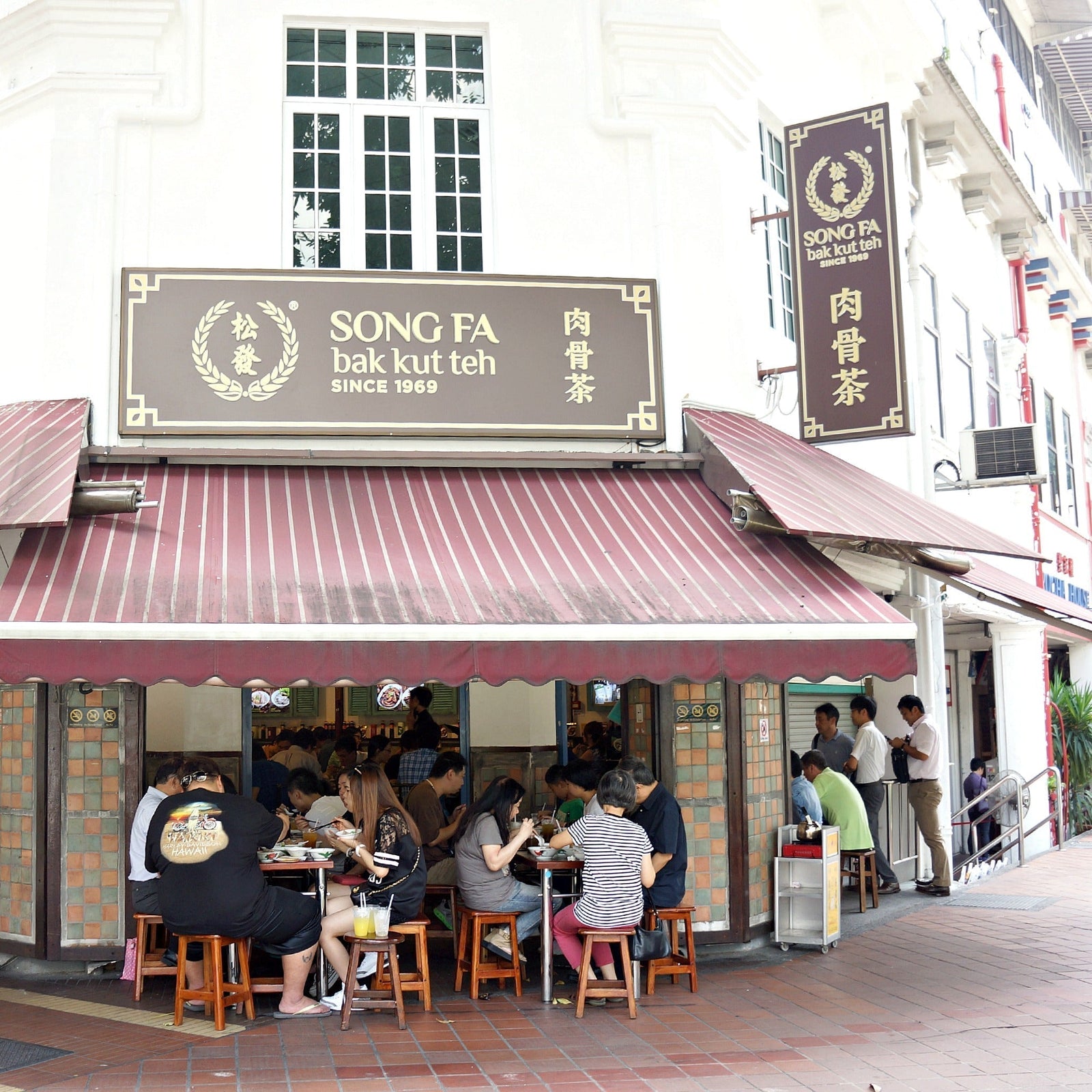 Best Bak Kut Teh Around Clarke Quay: Top 3 Must Try Spots